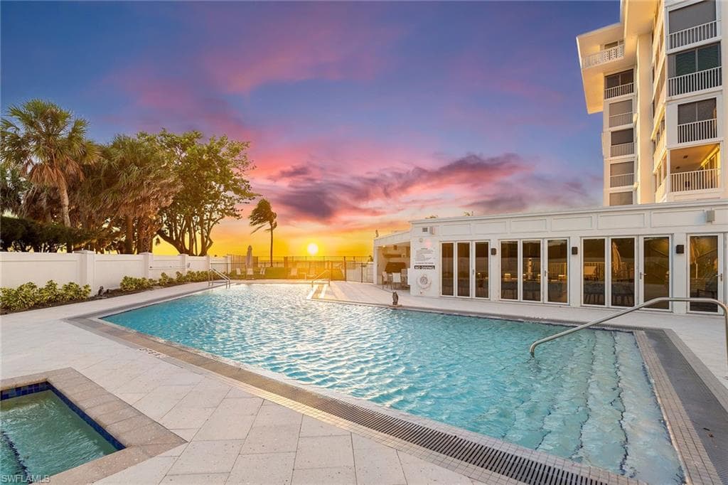 3401 Gulf Shore Blvd N C, Naples, FL 34103-35