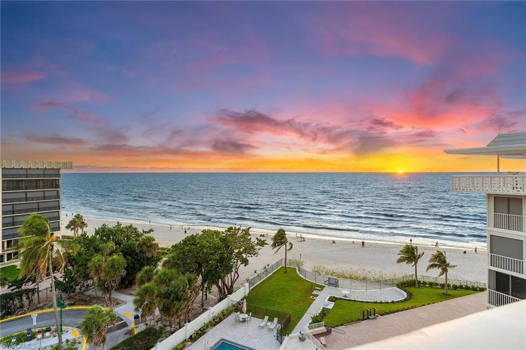 3401 Gulf Shore Blvd N C, Naples, FL 34103-37