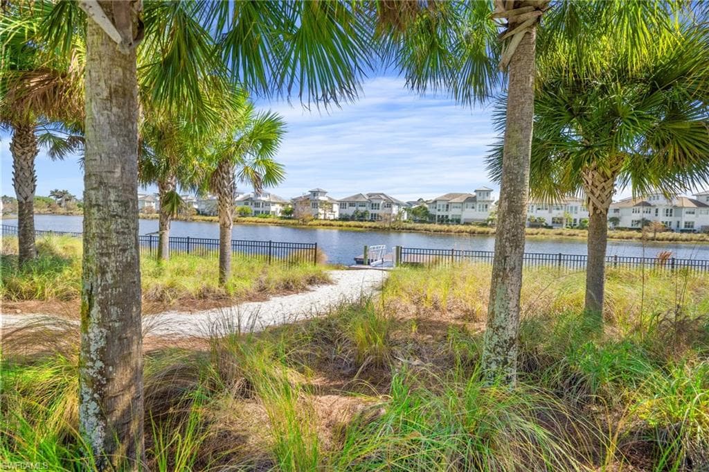 7194 Saona Ct, Naples, FL 34113-45