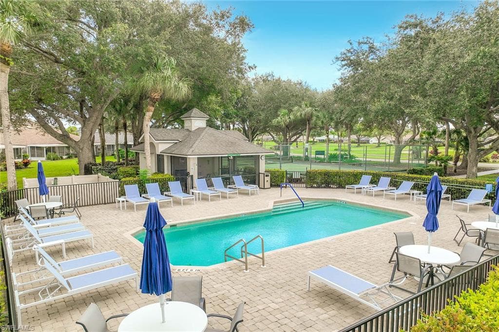 20756 Country Barn Dr, Estero, FL 33928-21