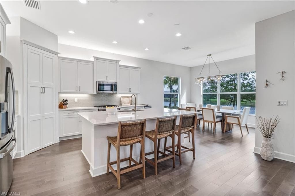 28485 Capraia Dr, Bonita Springs, FL 34135-9
