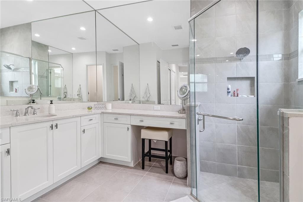 28485 Capraia Dr, Bonita Springs, FL 34135-15