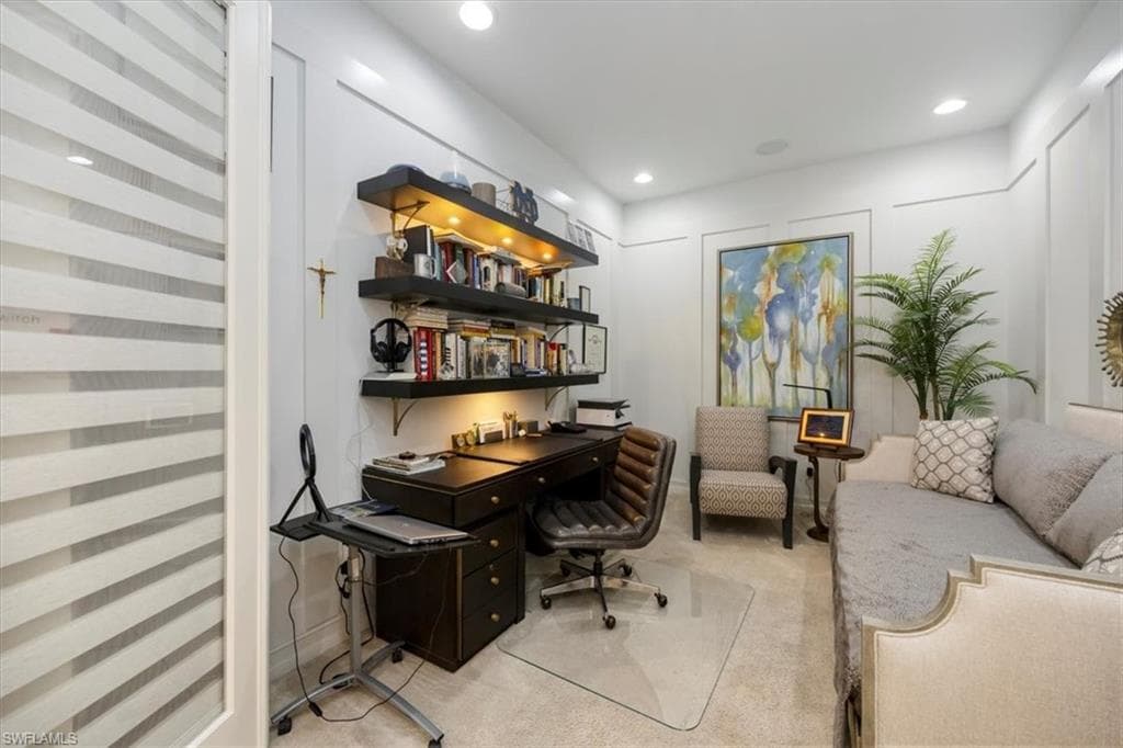 8160 Venetian Pointe Dr, Fort Myers, FL 33908-18