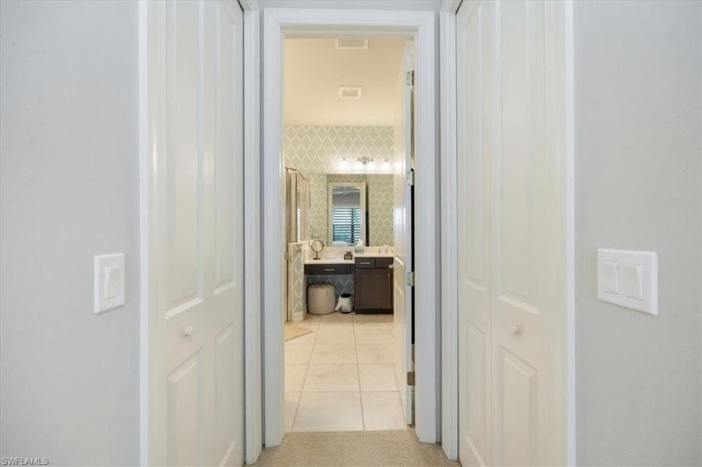 8160 Venetian Pointe Dr, Fort Myers, FL 33908-22