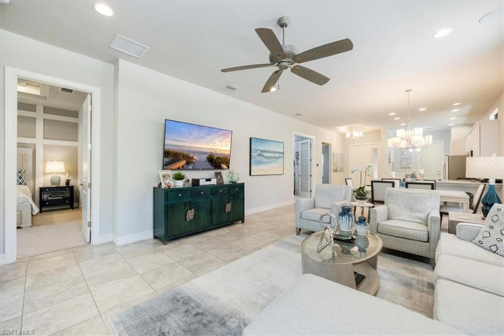 8160 Venetian Pointe Dr, Fort Myers, FL 33908-7