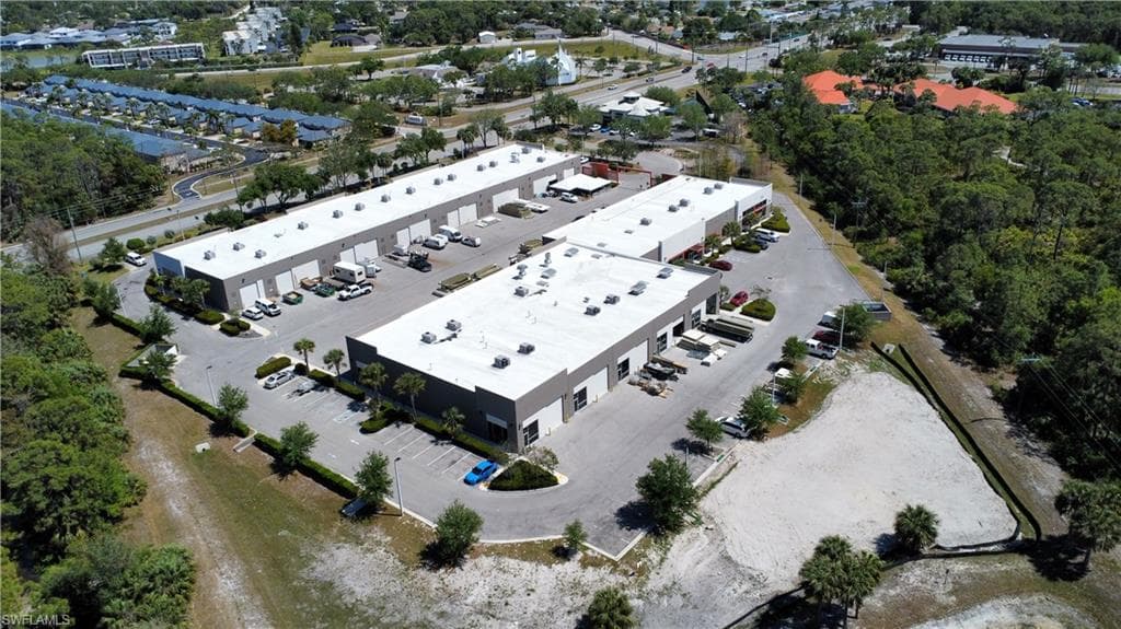 9201 Cockleshell Ct 2, Bonita Springs, FL 34135-4