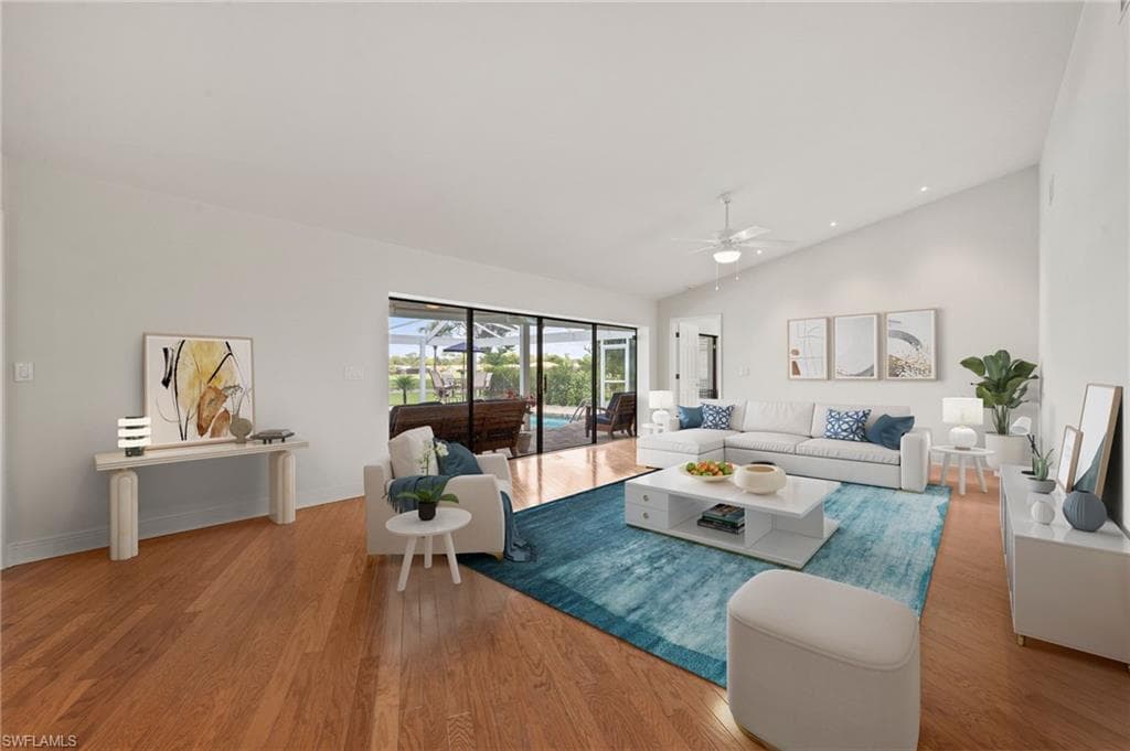 1203 Foxfire Ln, Naples, FL 34104-9