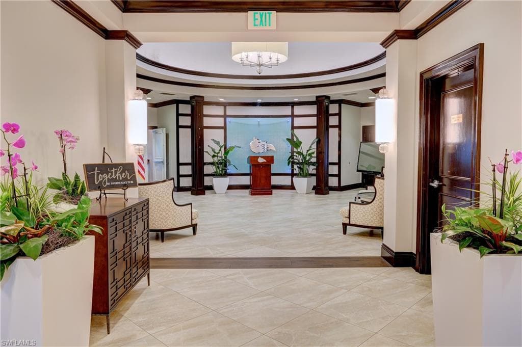 1203 Foxfire Ln, Naples, FL 34104-23