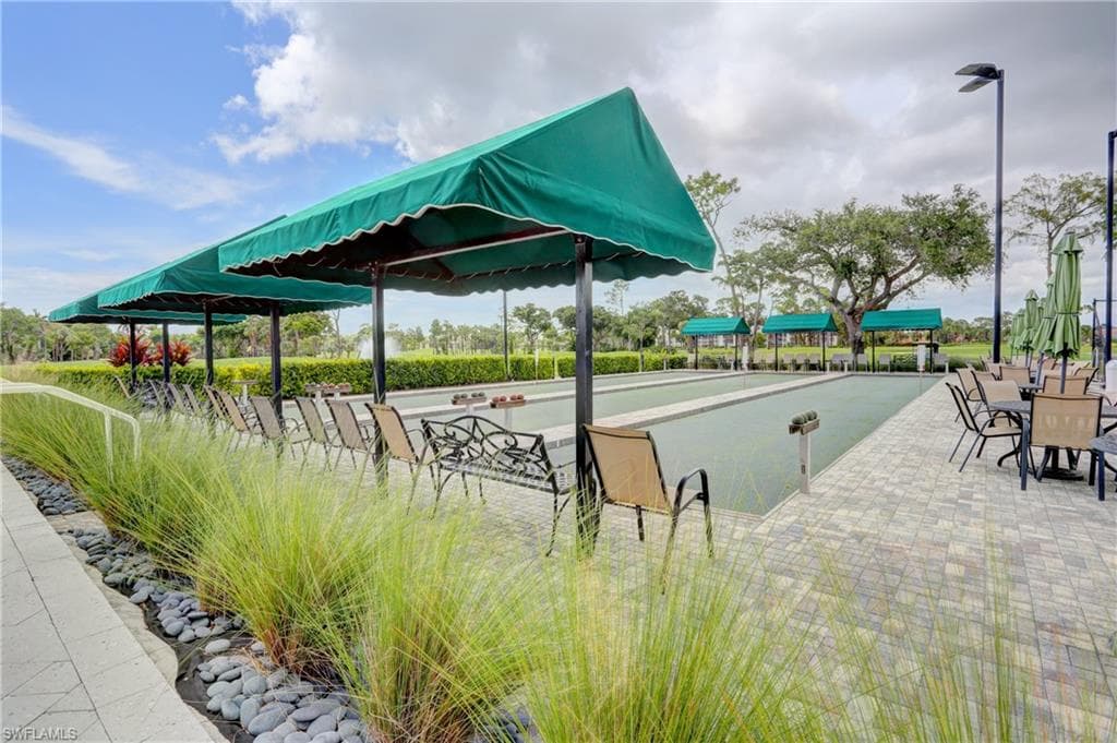 1203 Foxfire Ln, Naples, FL 34104-24