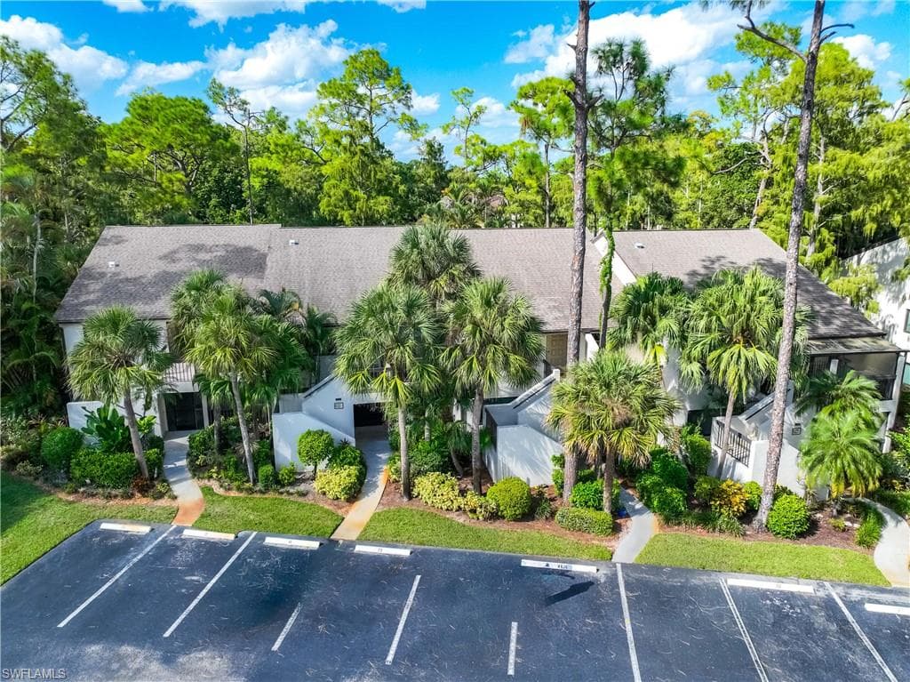 1826 Kings Lake Blvd 203, Naples, FL 34112-28