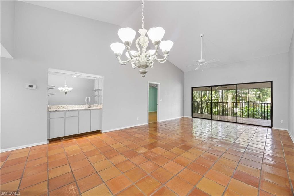 1826 Kings Lake Blvd 203, Naples, FL 34112-5