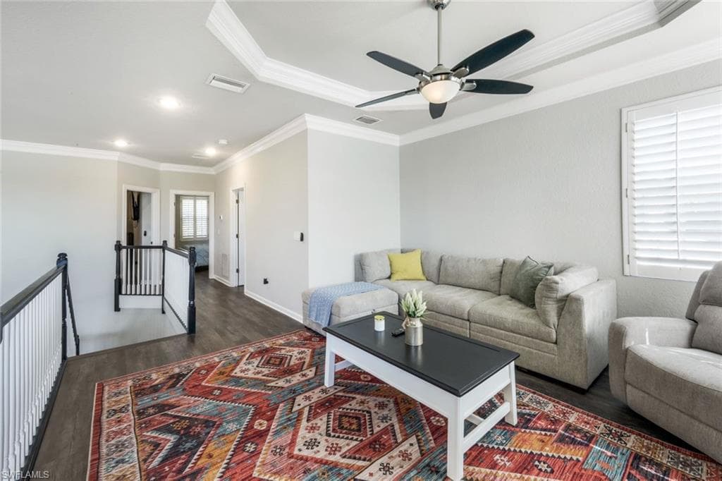 9132 Crystal Ct, Naples, FL 34120-20