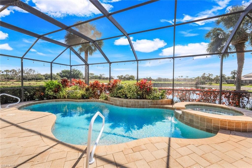 9132 Crystal Ct, Naples, FL 34120-31