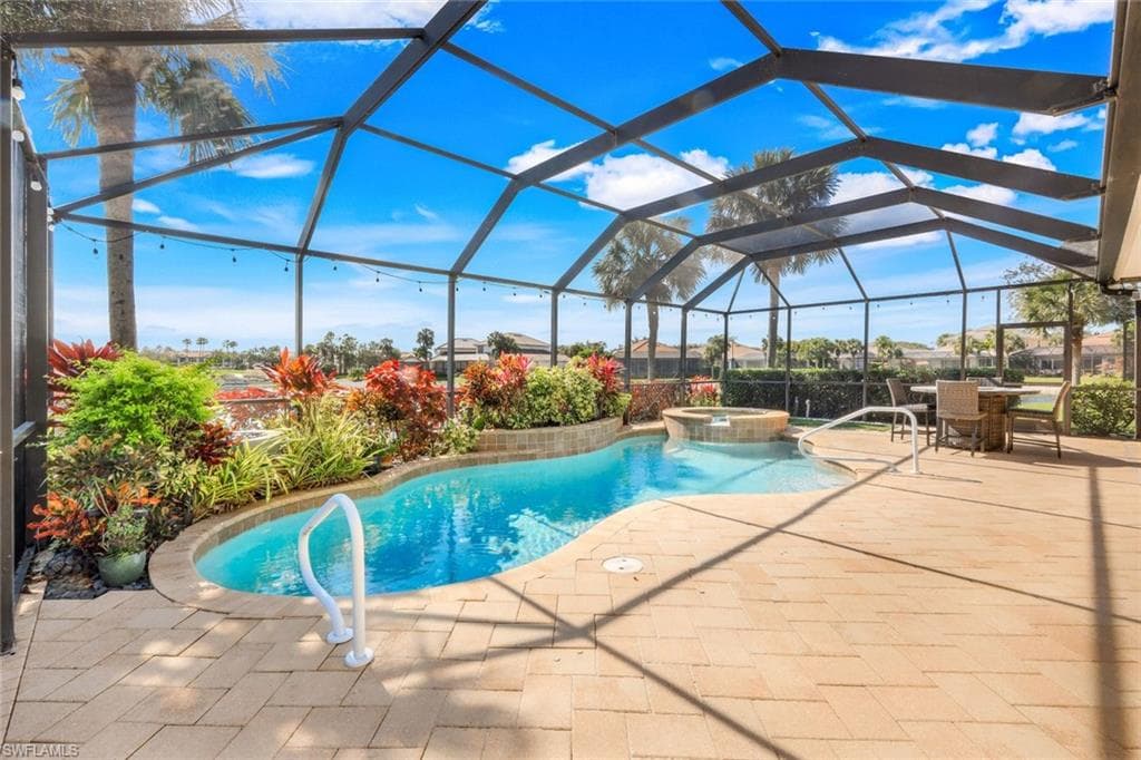 9132 Crystal Ct, Naples, FL 34120-36