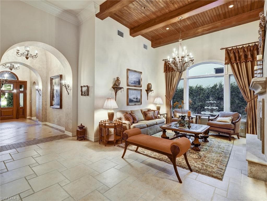 9113 Terrabella Ct, Naples, FL 34109-8