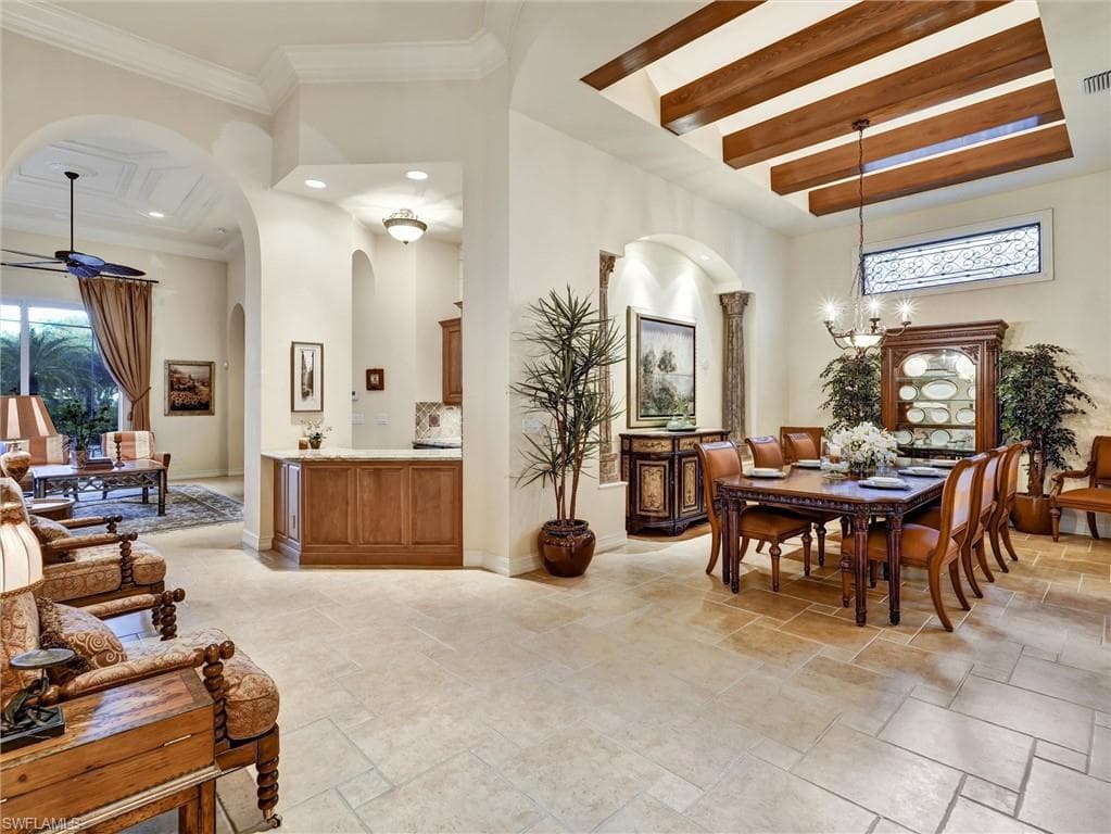 9113 Terrabella Ct, Naples, FL 34109-10