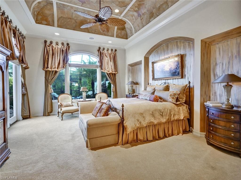 9113 Terrabella Ct, Naples, FL 34109-25