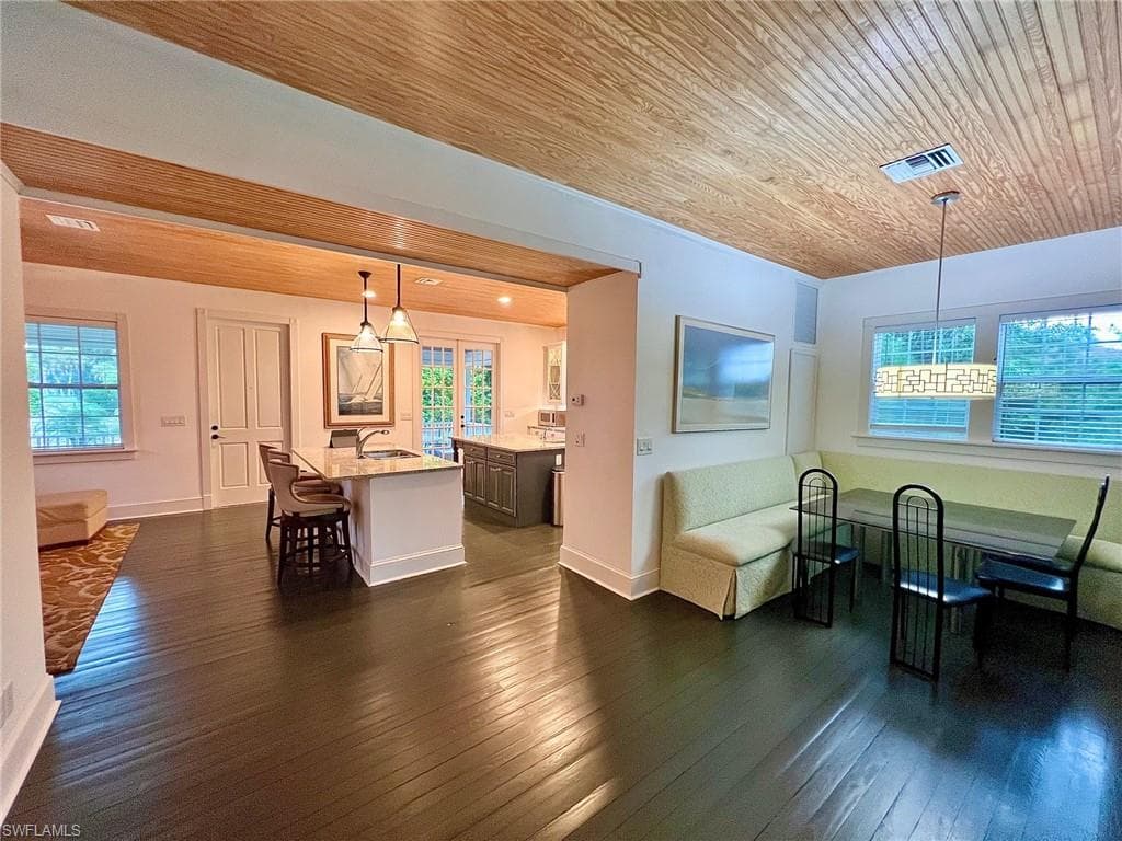 11420/11422 Dean St, Bonita Springs, FL 34135-8