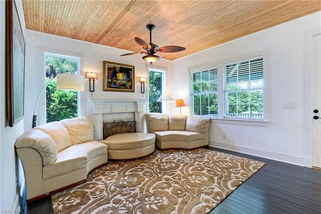 11420/11422 Dean St, Bonita Springs, FL 34135-12