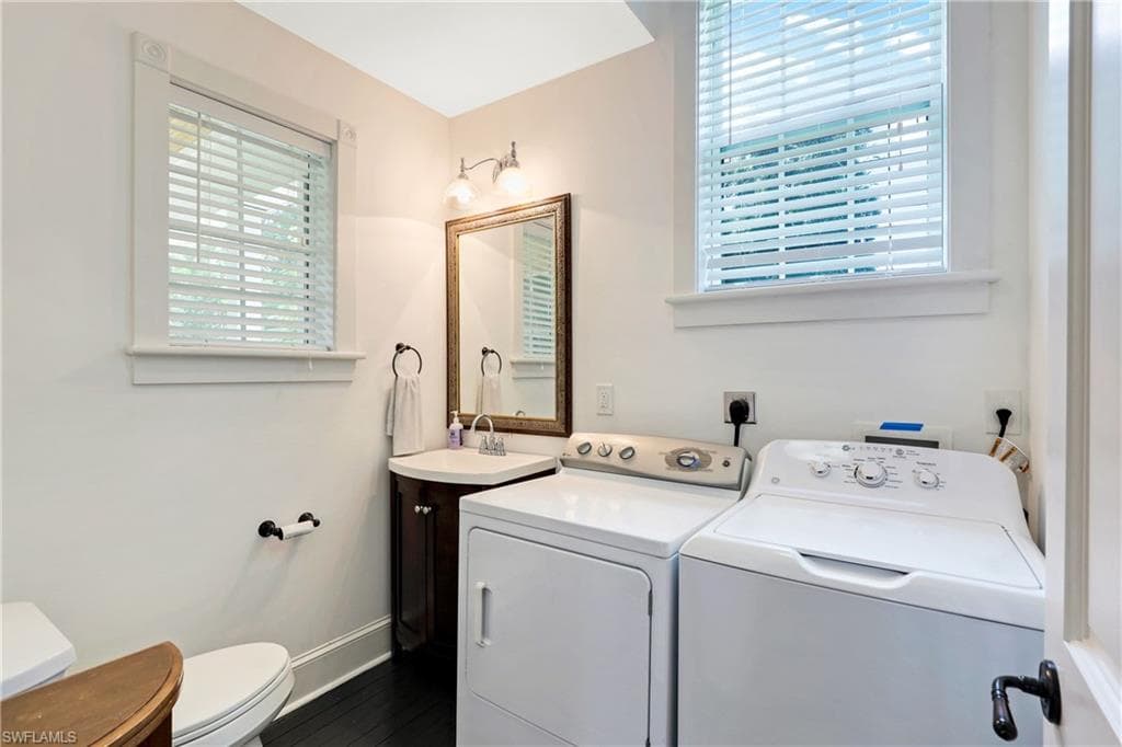 11420/11422 Dean St, Bonita Springs, FL 34135-19