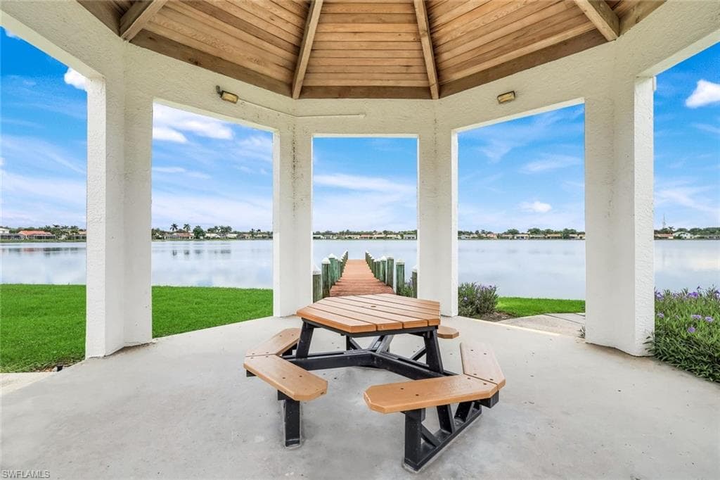 7774 Jewel Ln 103, Naples, FL 34109-21