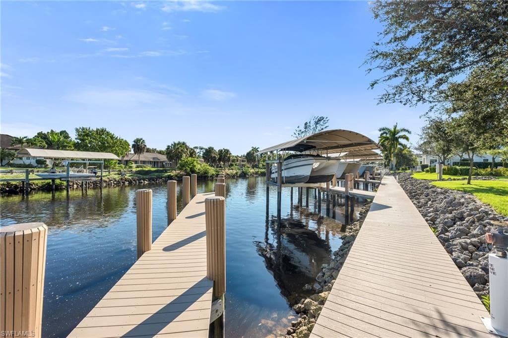 1667 Vinland Way, Naples, FL 34105-33