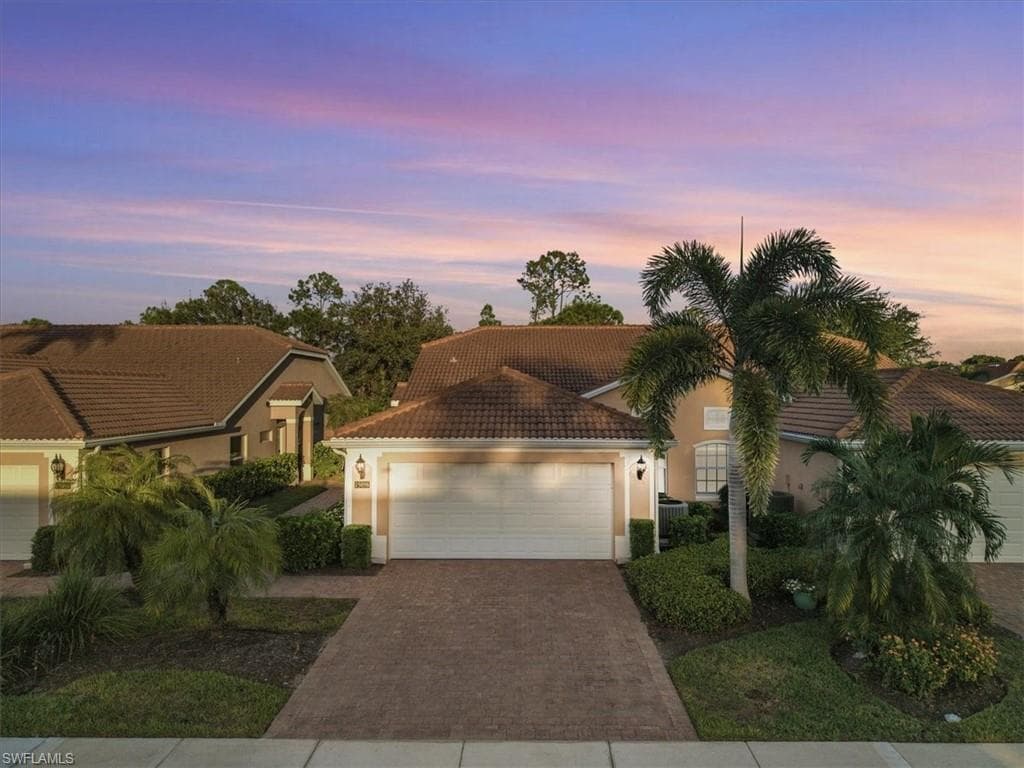 15098 Cortona Way, Naples, FL 34120-1