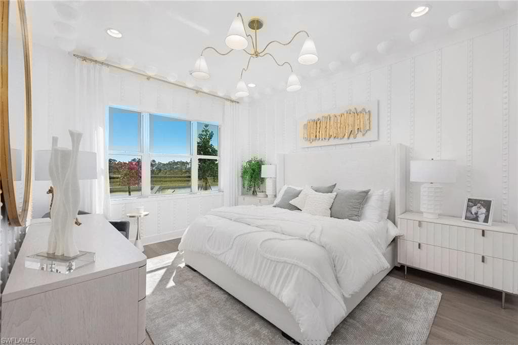 2581 Kingfisher Dr, Naples, FL 34112-5