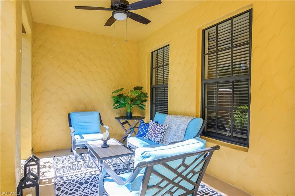 9107 Capistrano St S 7806, Naples, FL 34113-3