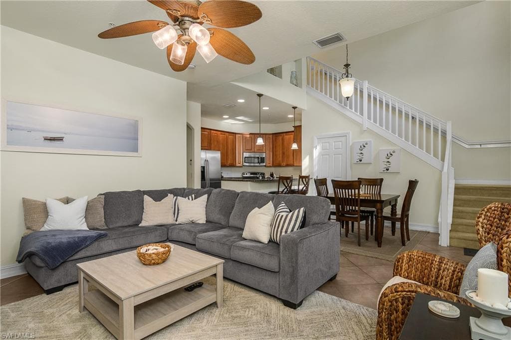 9107 Capistrano St S 7806, Naples, FL 34113-6