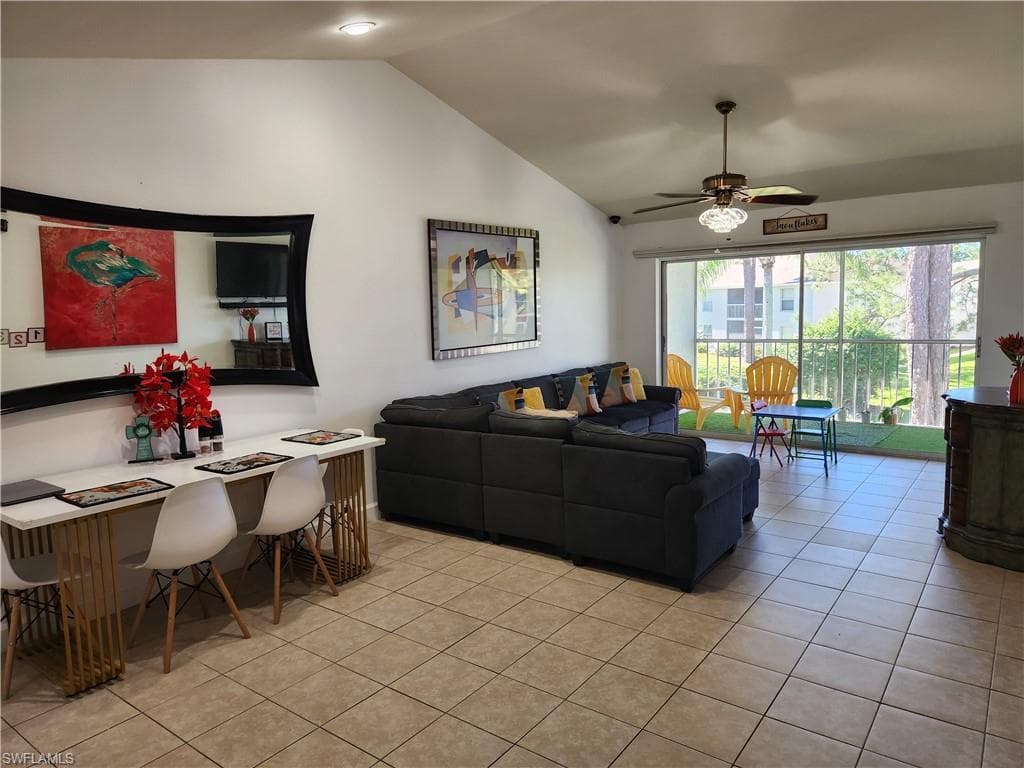 1462 Churchill Cir T204, Naples, FL 34116-11