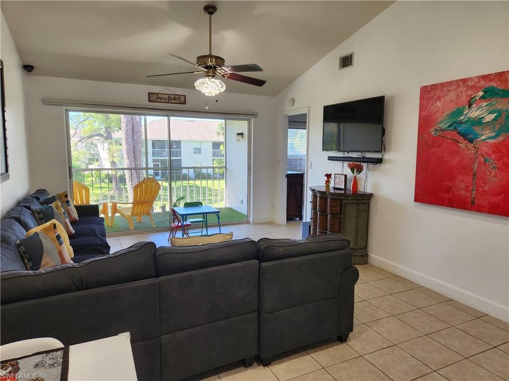 1462 Churchill Cir T204, Naples, FL 34116-15