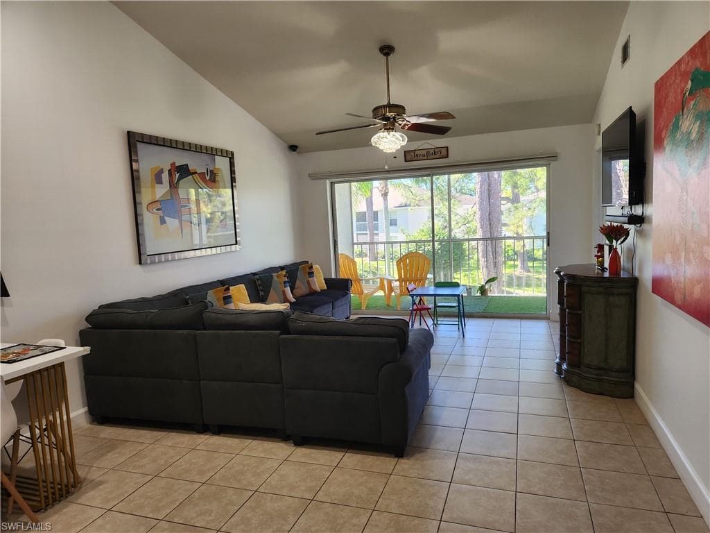 1462 Churchill Cir T204, Naples, FL 34116-20