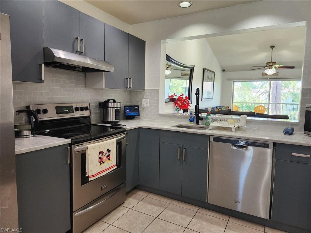 1462 Churchill Cir T204, Naples, FL 34116-39
