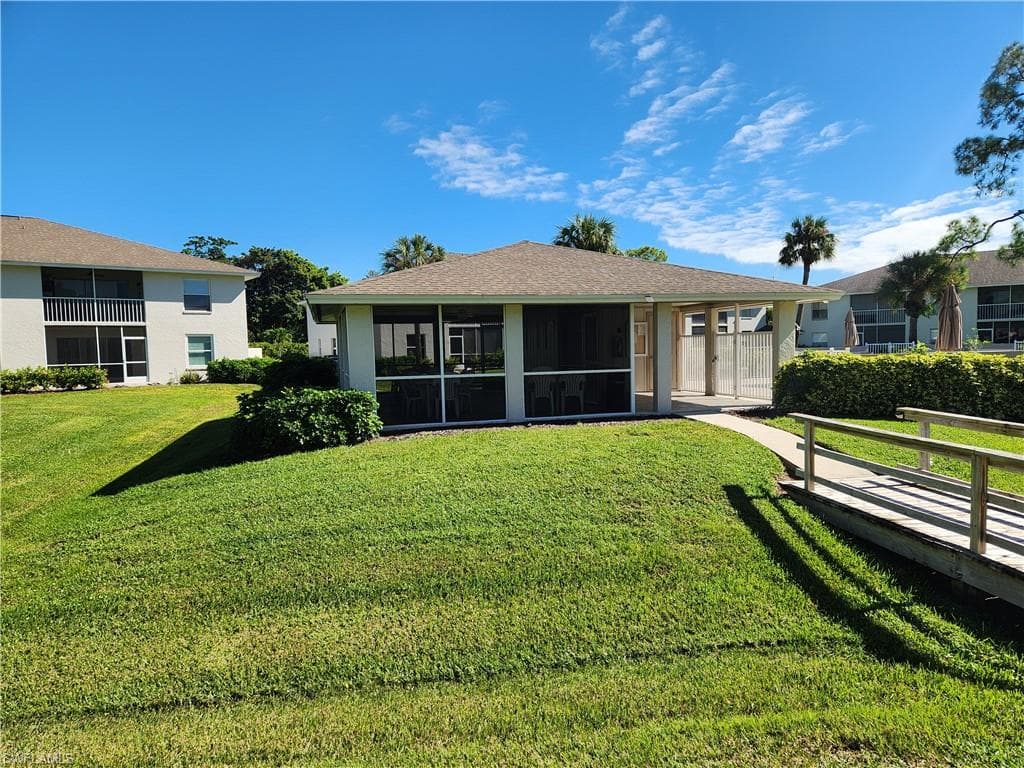 1462 Churchill Cir T204, Naples, FL 34116-5