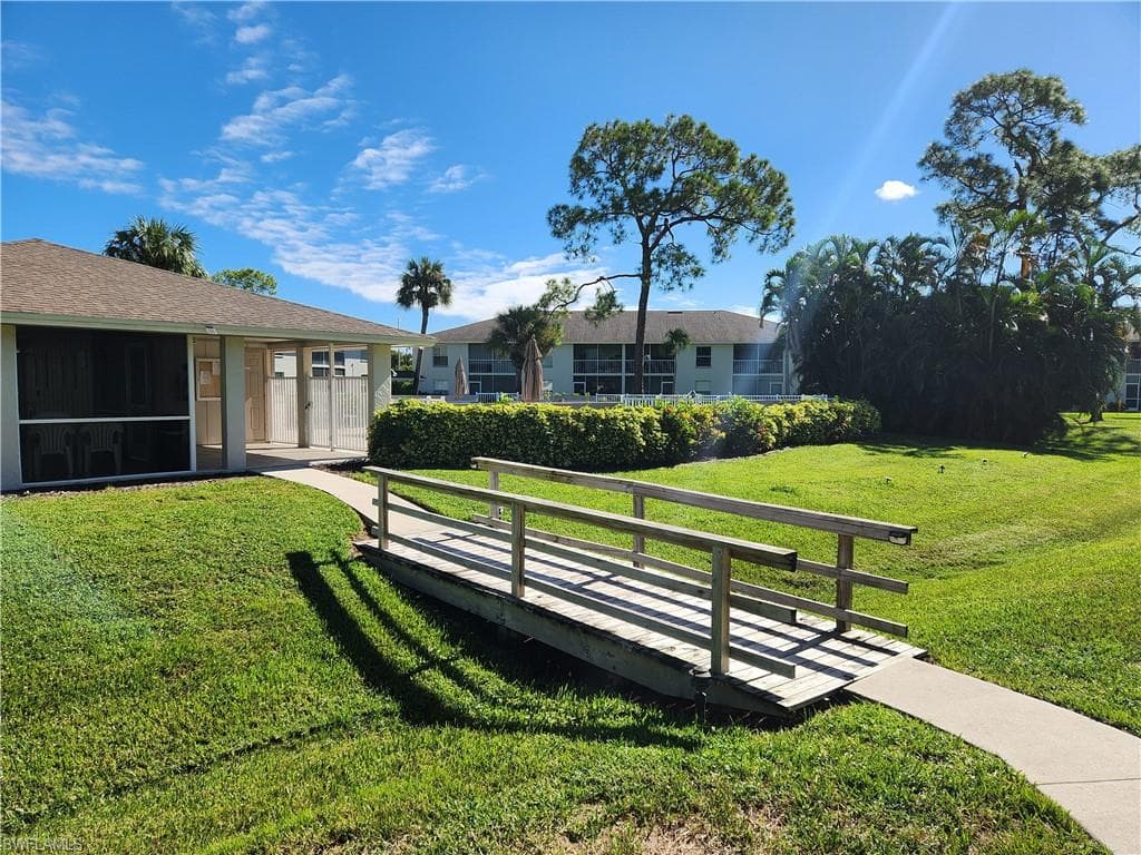 1462 Churchill Cir T204, Naples, FL 34116-6