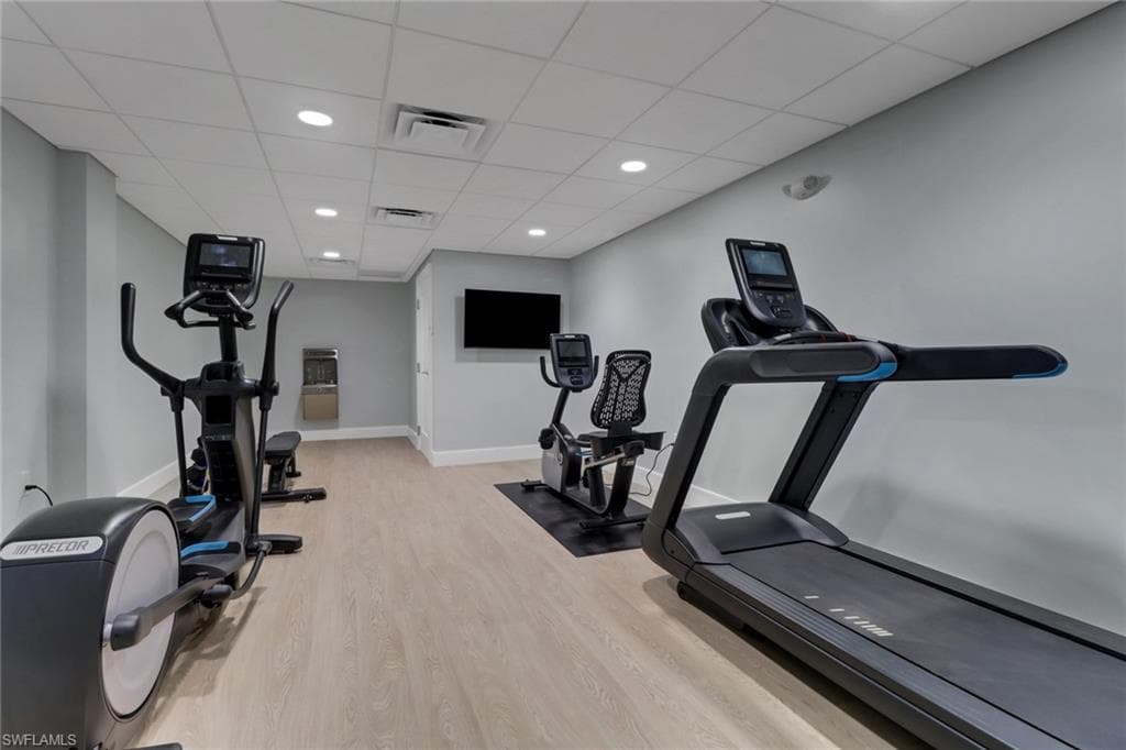 3399 Gulf Shore Blvd N 303, Naples, FL 34103-28