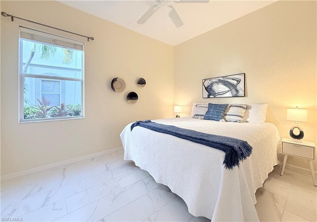 6817 Sterling Greens Dr 8, Naples, FL 34104-21