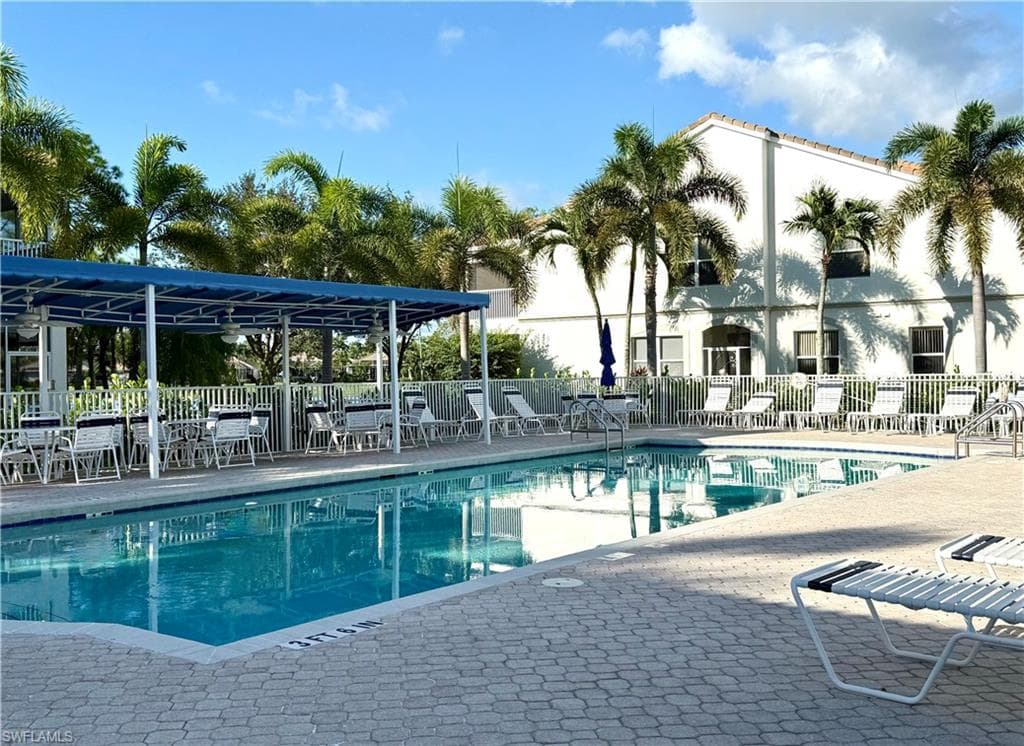 6817 Sterling Greens Dr 8, Naples, FL 34104-36