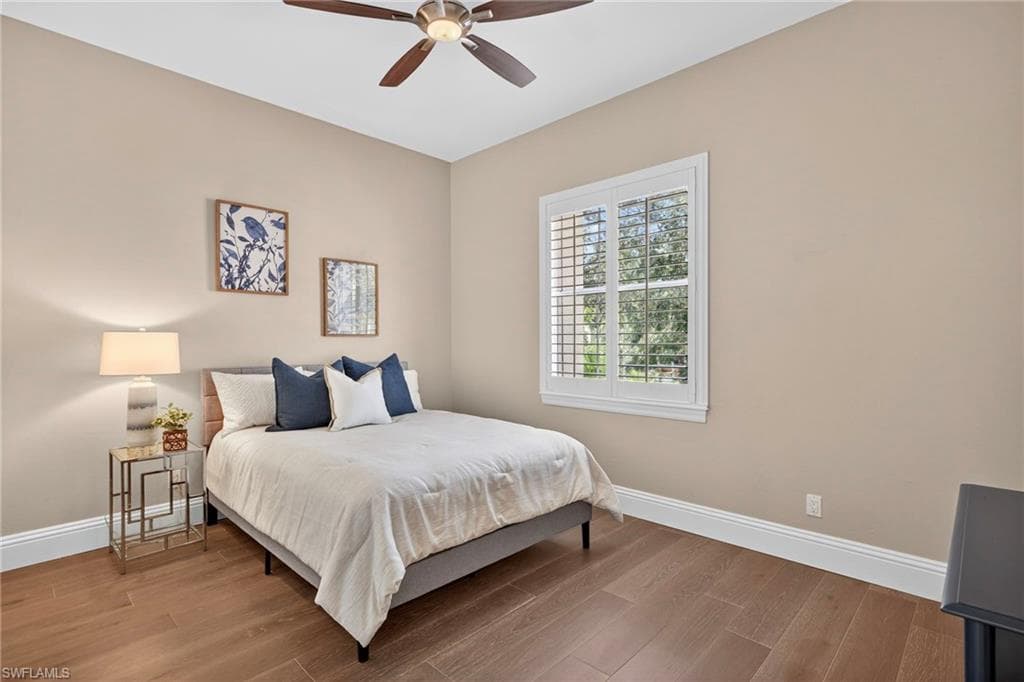 2830 Tiburon Blvd E 102, Naples, FL 34109-21