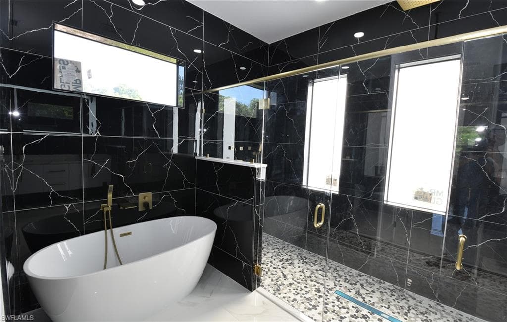 103 Scott Ave, Lehigh Acres, FL 33936-16