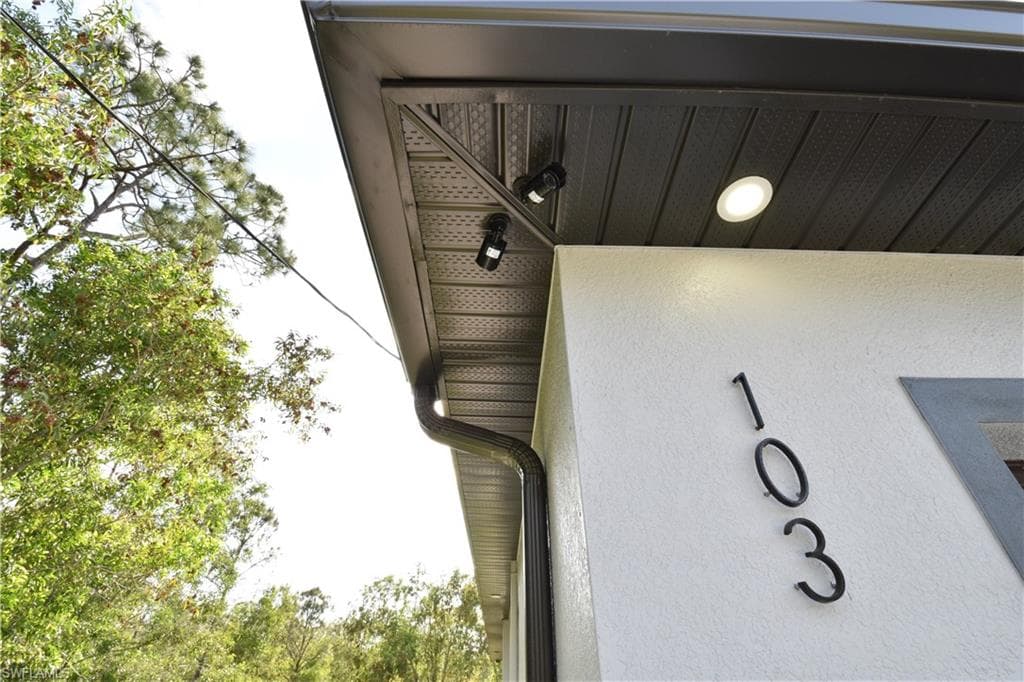 103 Scott Ave, Lehigh Acres, FL 33936-23