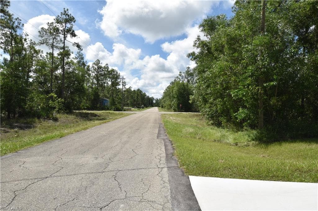 103 Scott Ave, Lehigh Acres, FL 33936-26