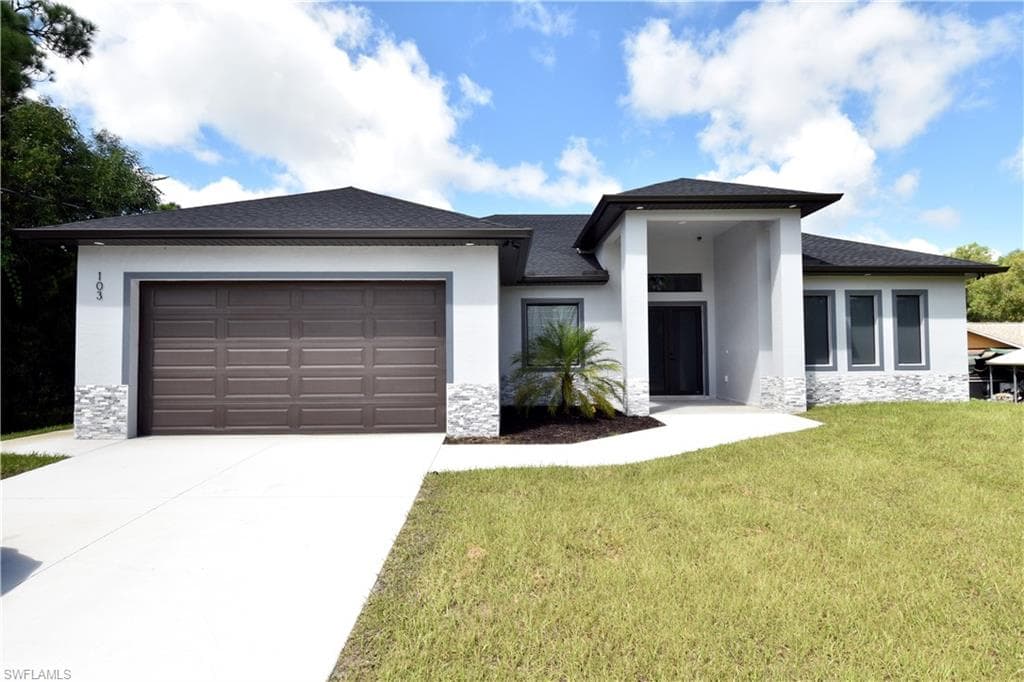 103 Scott Ave, Lehigh Acres, FL 33936-1