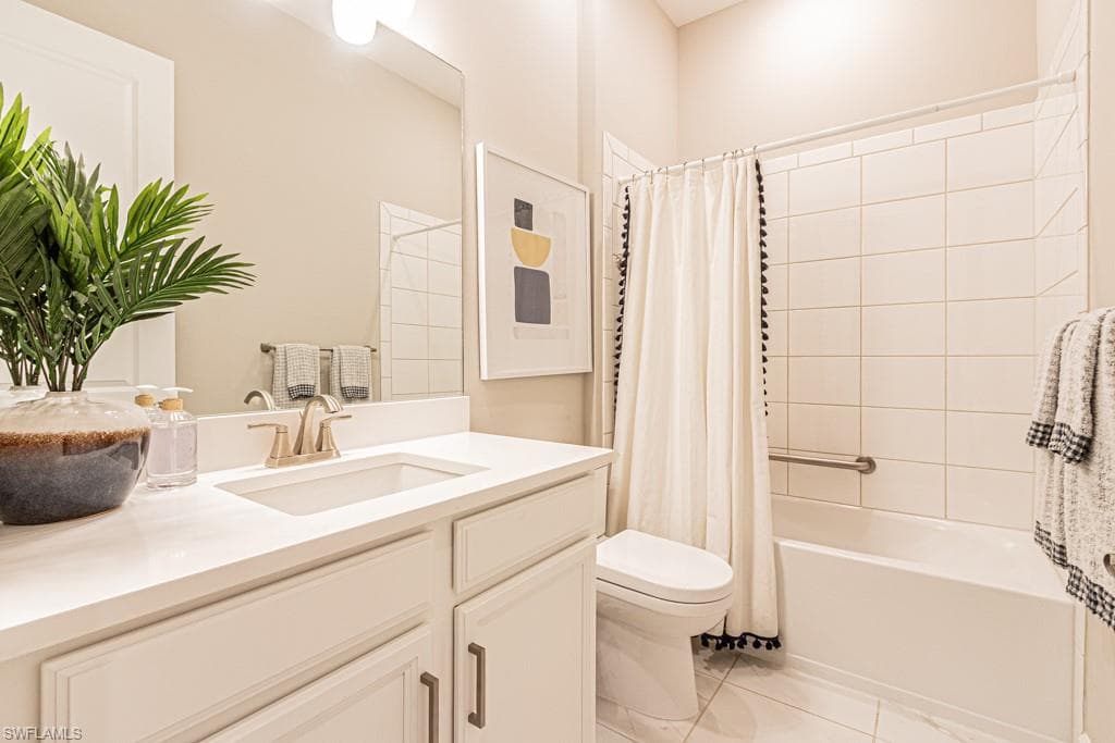15248 Zeno Way 201, Naples, FL 34114-27