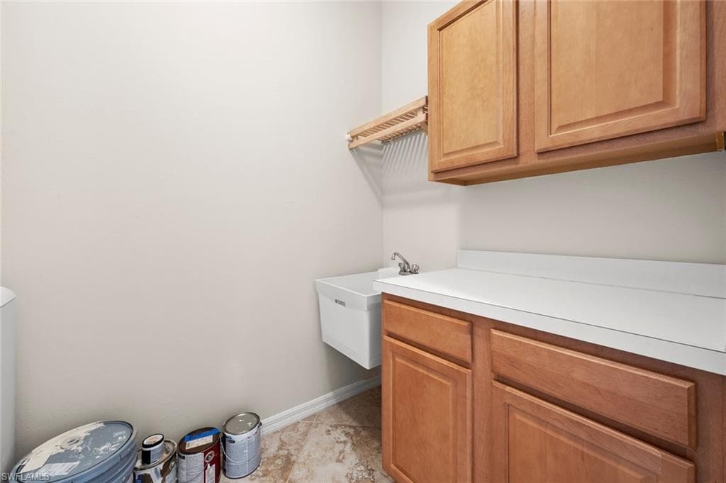 9094 Links Dr, Fort Myers, FL 33913-27