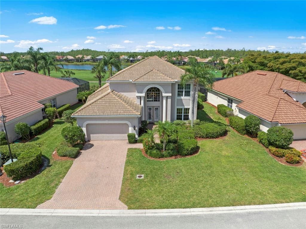 9094 Links Dr, Fort Myers, FL 33913-2