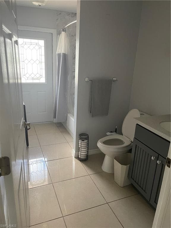 601 14th St, Lehigh Acres, FL 33972-9