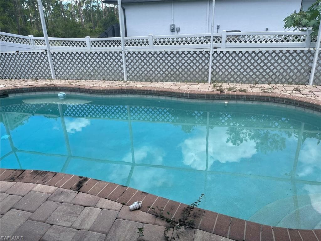 601 14th St, Lehigh Acres, FL 33972-3