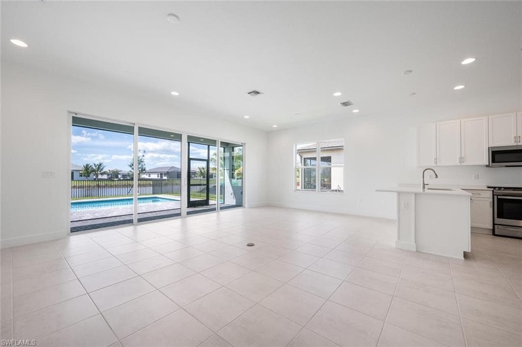 12363 Purple Ficus Way, Naples, FL 34120-2